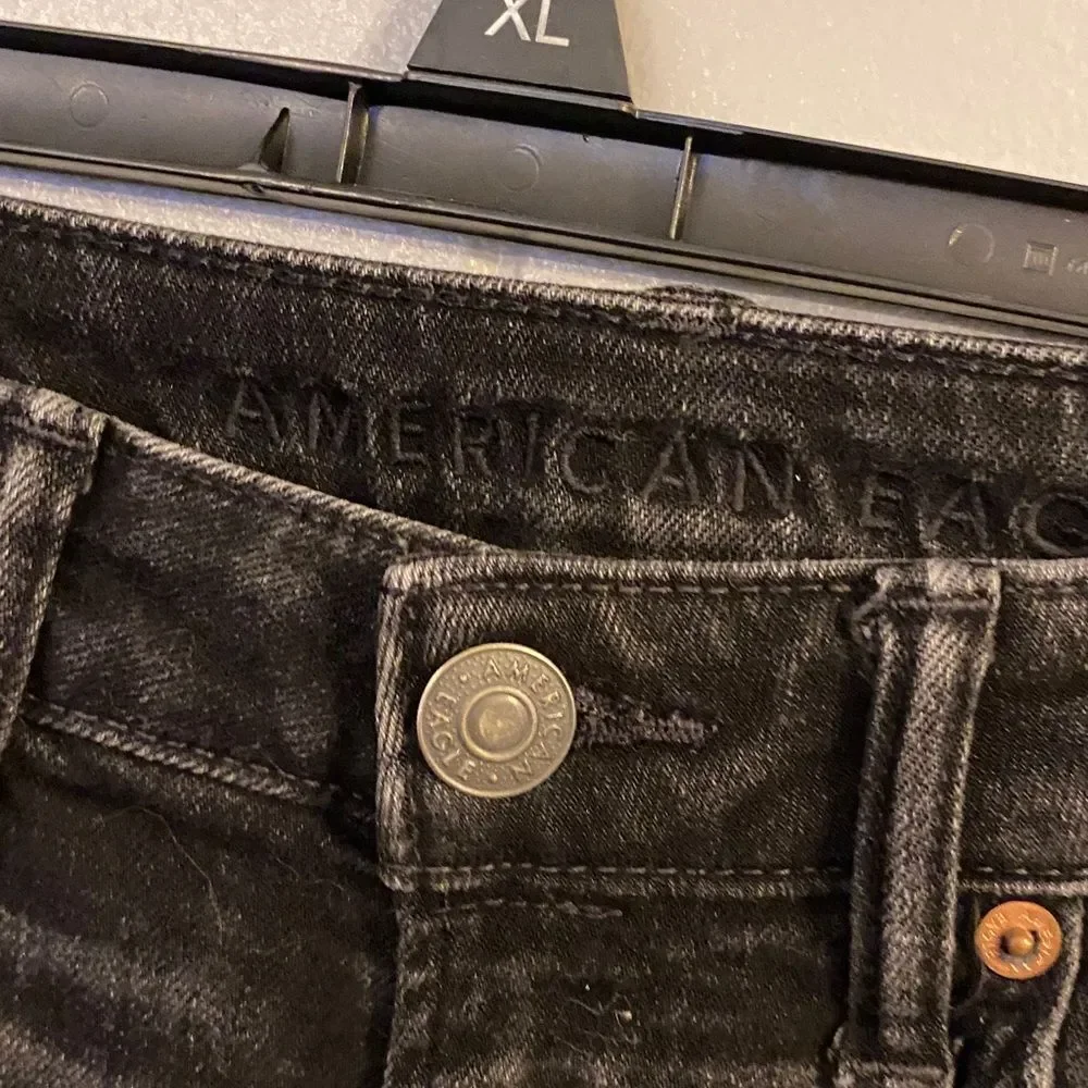 American Eagle Outfitters Black Straight Jeans 28x32